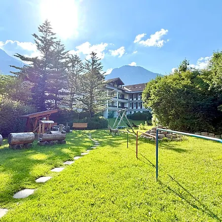 Rubiblick, Montana Haus 오버스트도르프